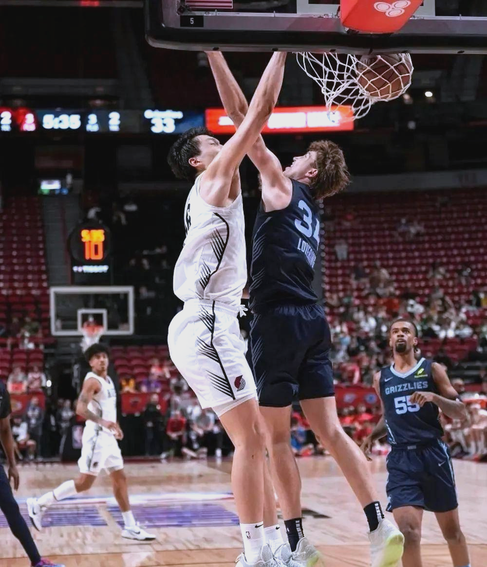 爱游戏官方登录入口-NBA夏季联赛首场战罢，年轻球员表现出色的简单介绍