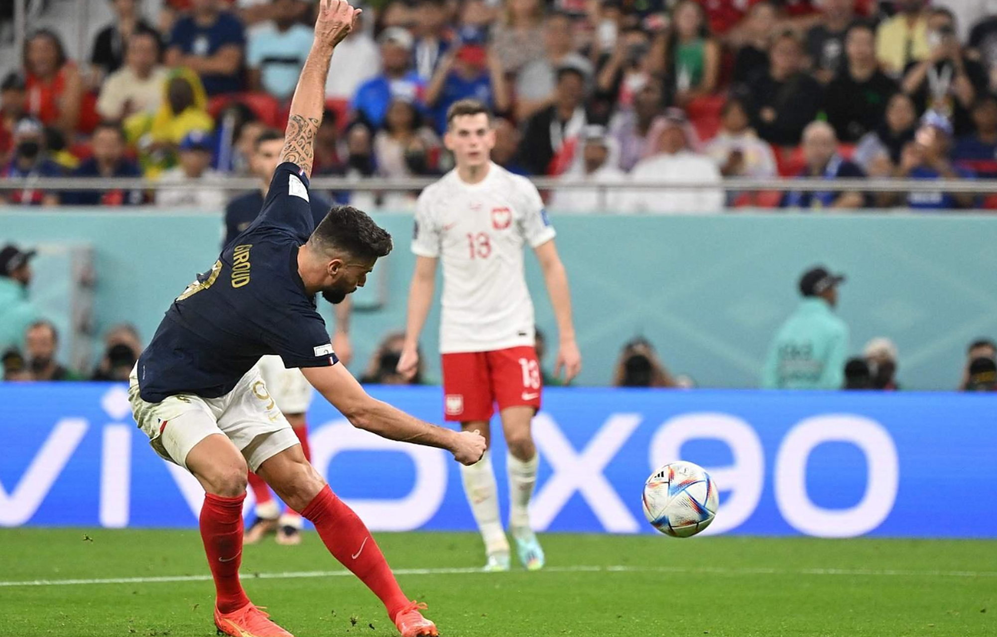 西班牙战平波兰，小组赛悬念紧张