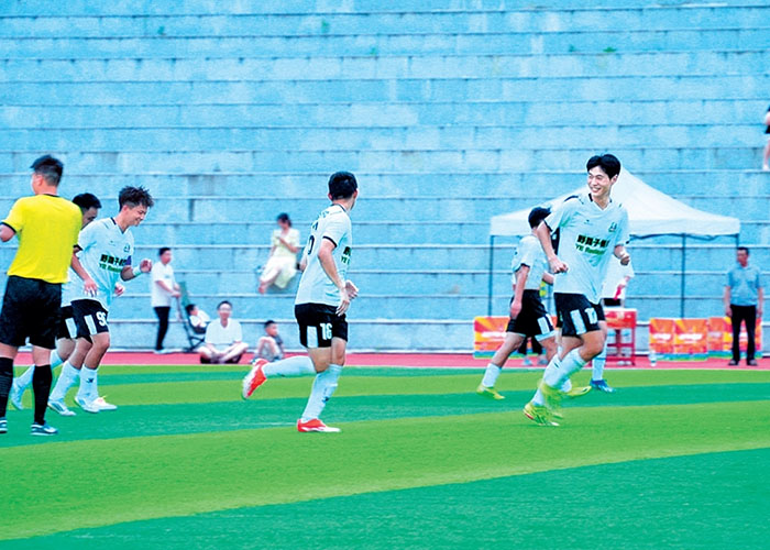 爱游戏官网-收官之战！足球比赛成就非凡传奇的简单介绍