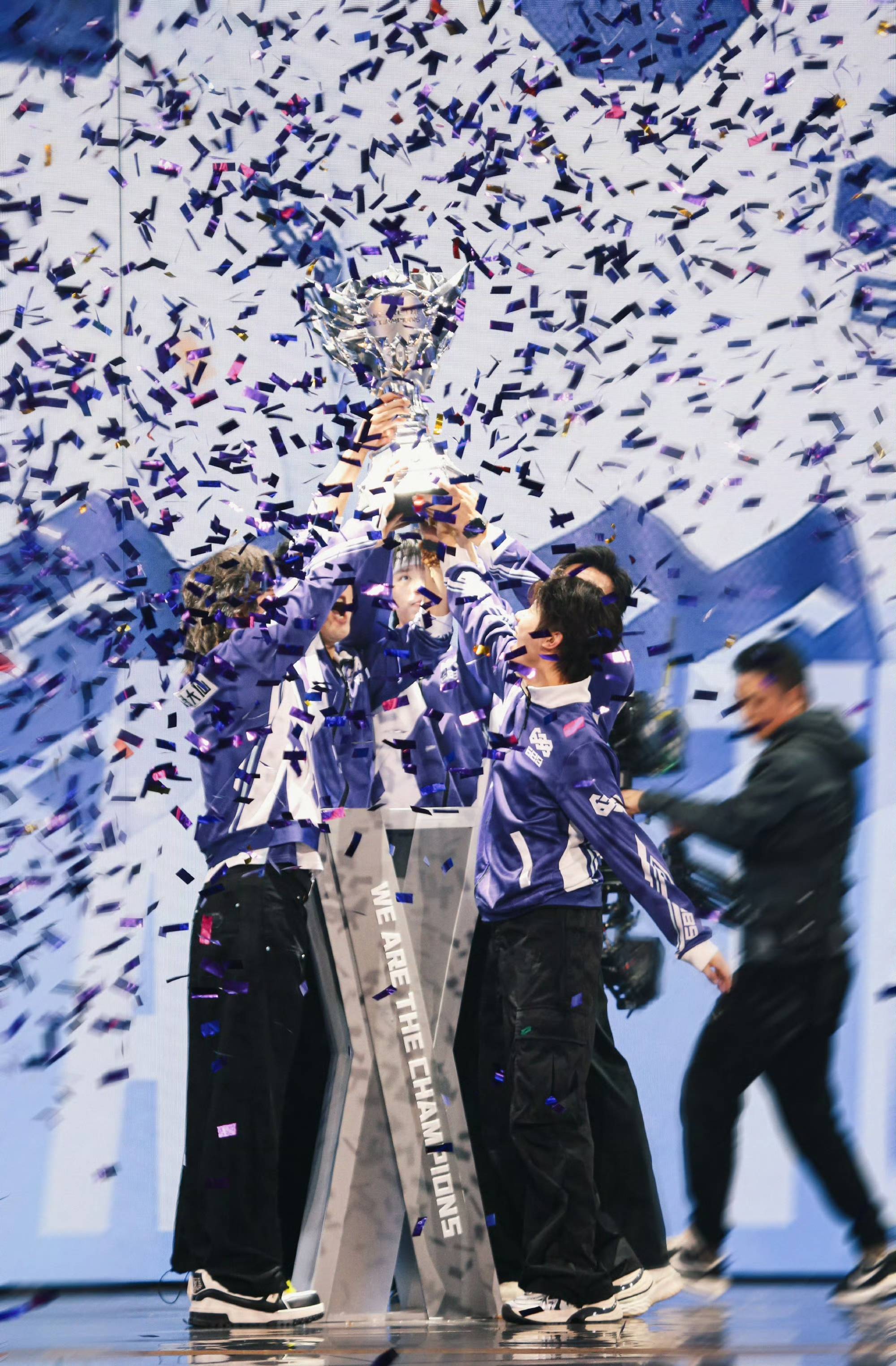 双方在比赛中展现的团队力量令人折服