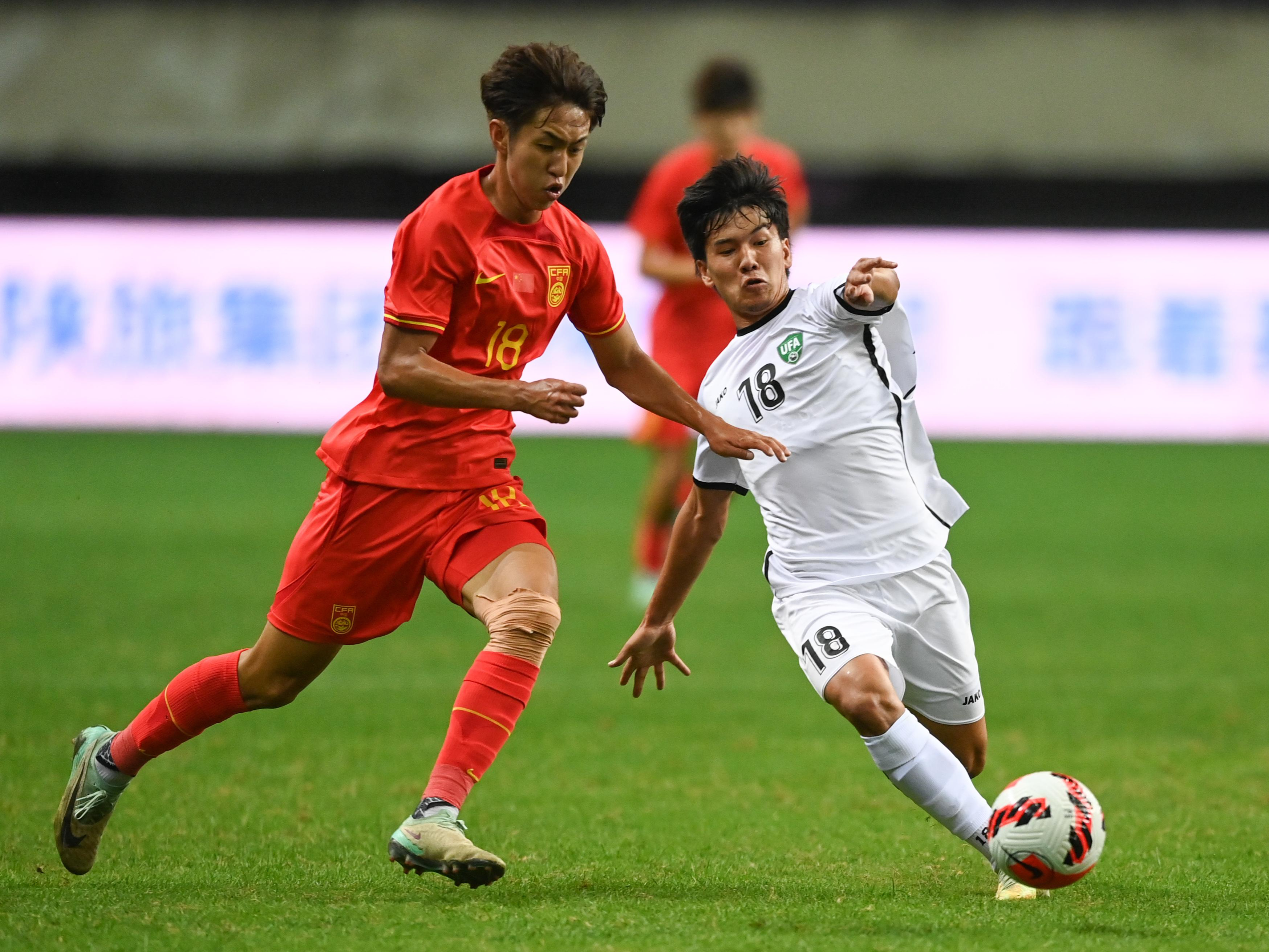 双方在比赛中展现的团队力量令人折服