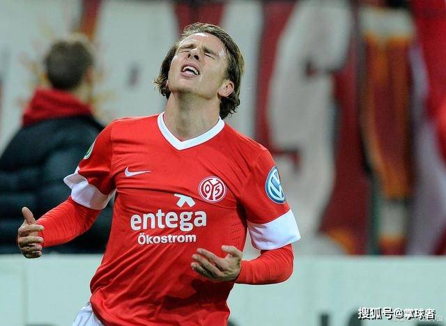 爱游戏登录入口-包含波鸿客场力克对手，斩获稀有三分再创辉煌的词条