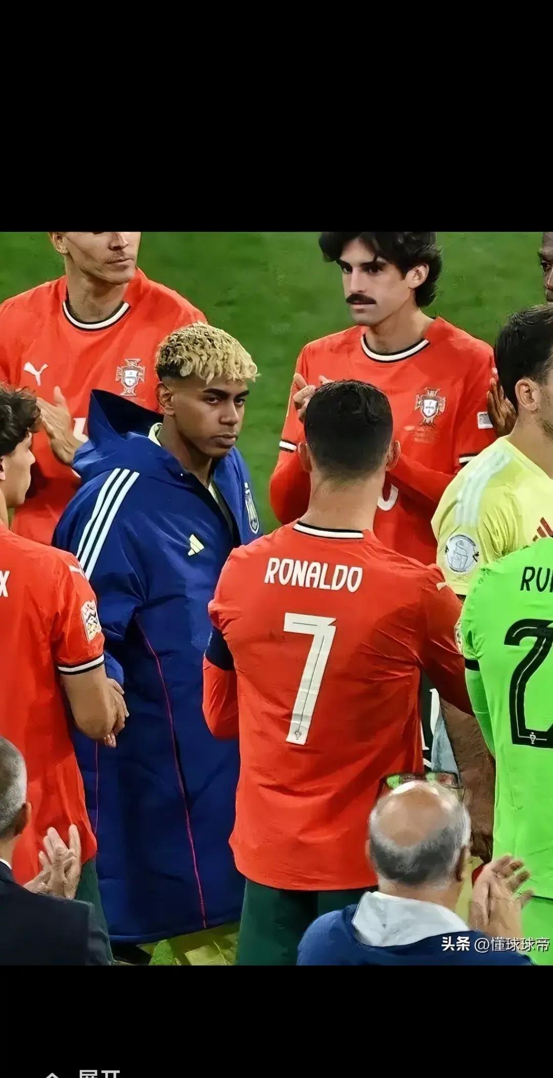 关于皇家马德里：C罗梅开二度，帮助球队轻松击败巴黎圣日耳曼的信息