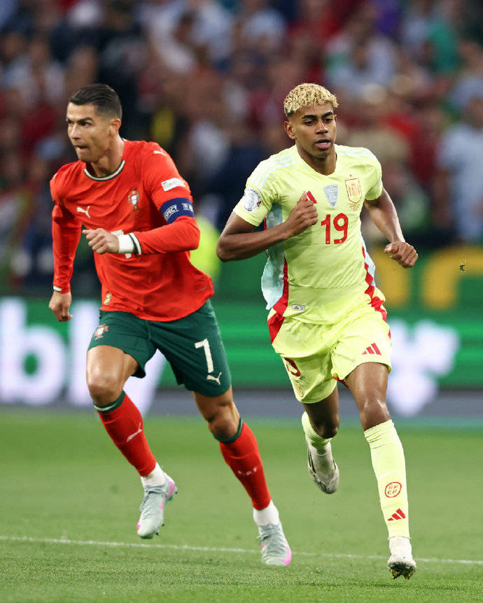 欧国联战绩亮眼，冠亚军决战将至的简单介绍