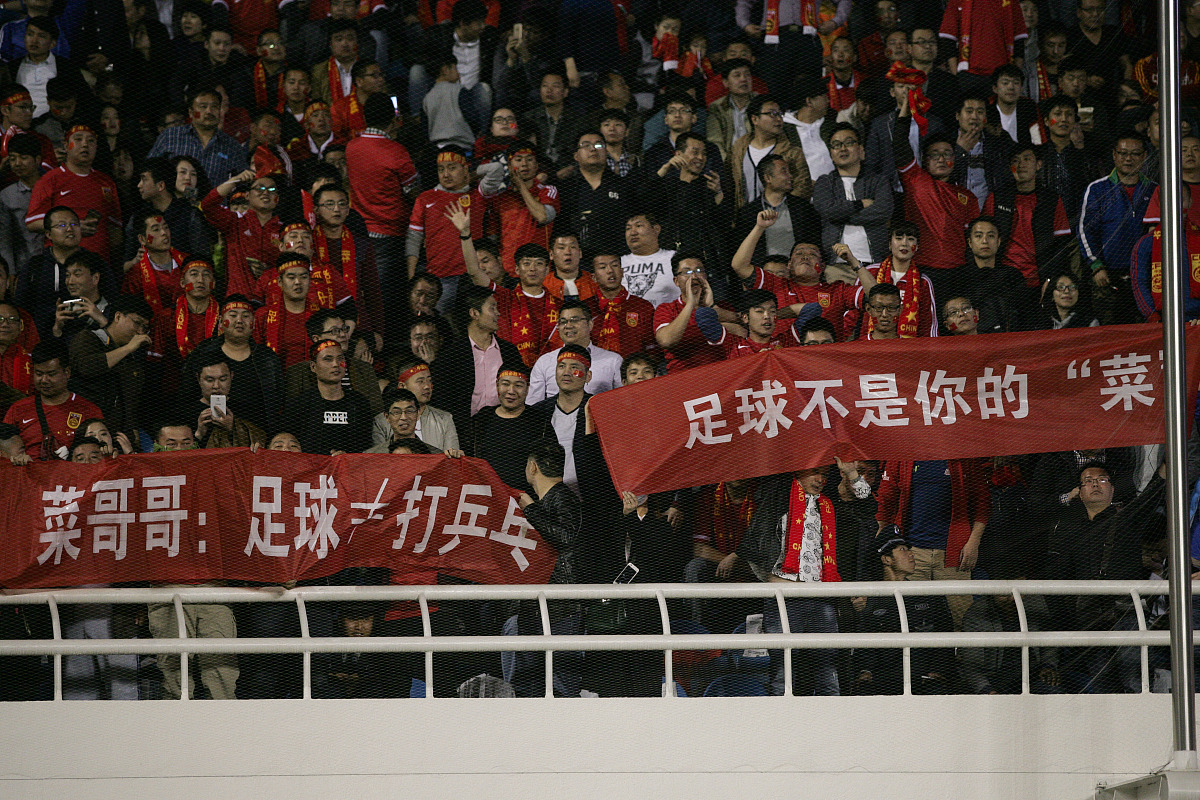 国家代表团连胜三场，战绩斐然