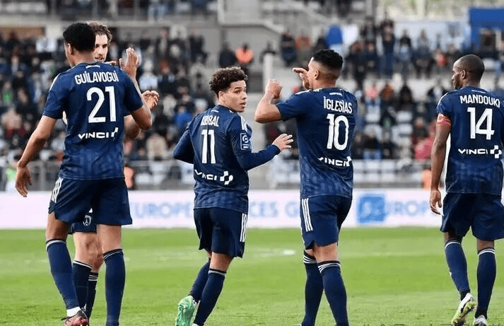 爱游戏在线-法甲豪门换帅成功，新帅激发实力爆发的简单介绍